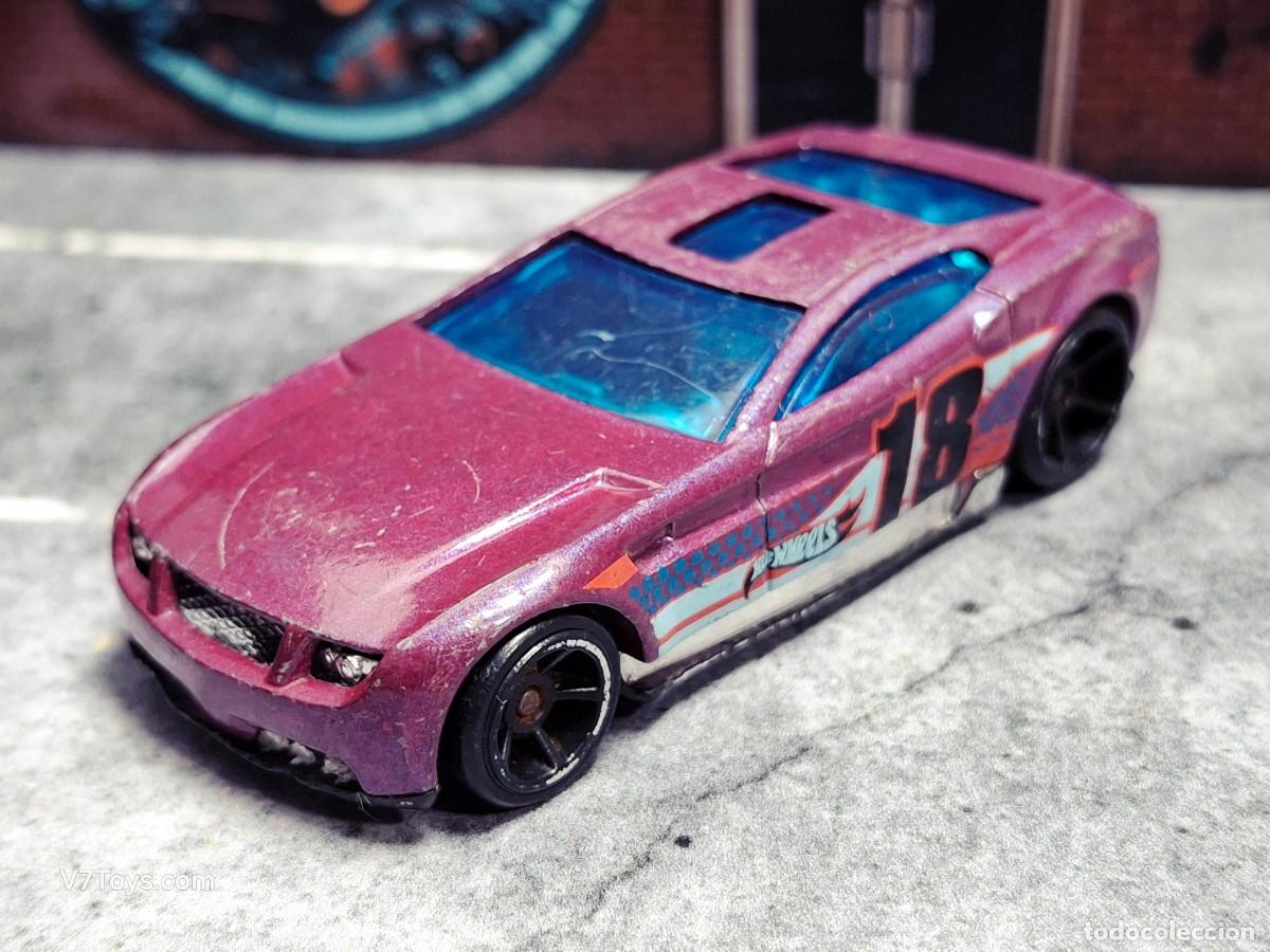 Coches a escala Hot Wheels: Torque Screw Hot Wheels 2017 Exclusivo Mattel