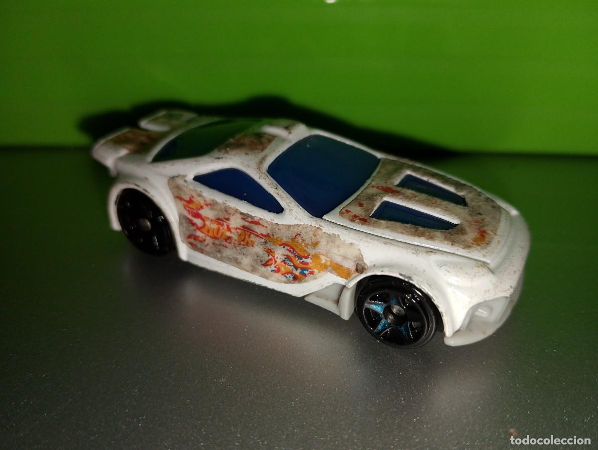 Coches a escala Hot Wheels: Hot wheels 2012 Mattel macdonalds (2)