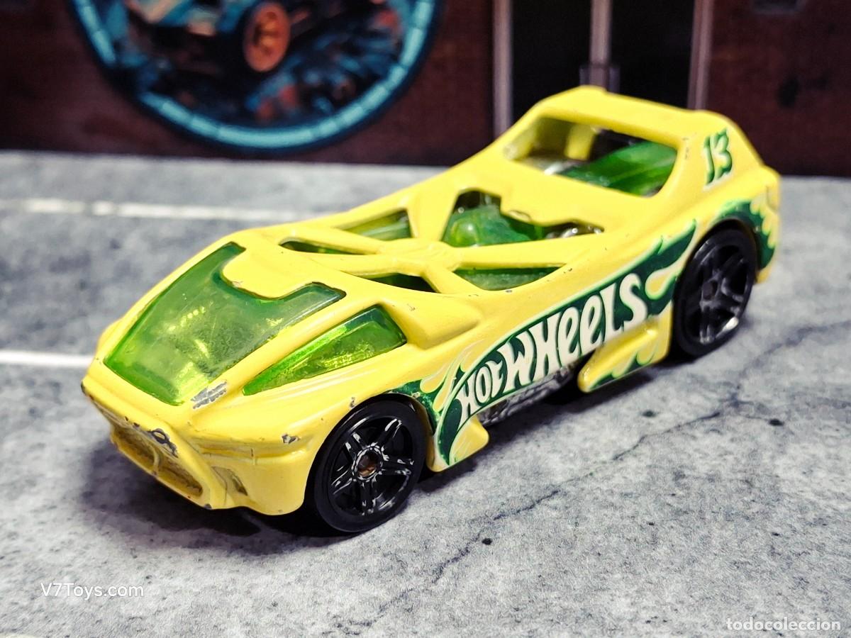 Coches a escala Hot Wheels: Night Burner Hot Wheels 2013 Mystery Models International Mattel