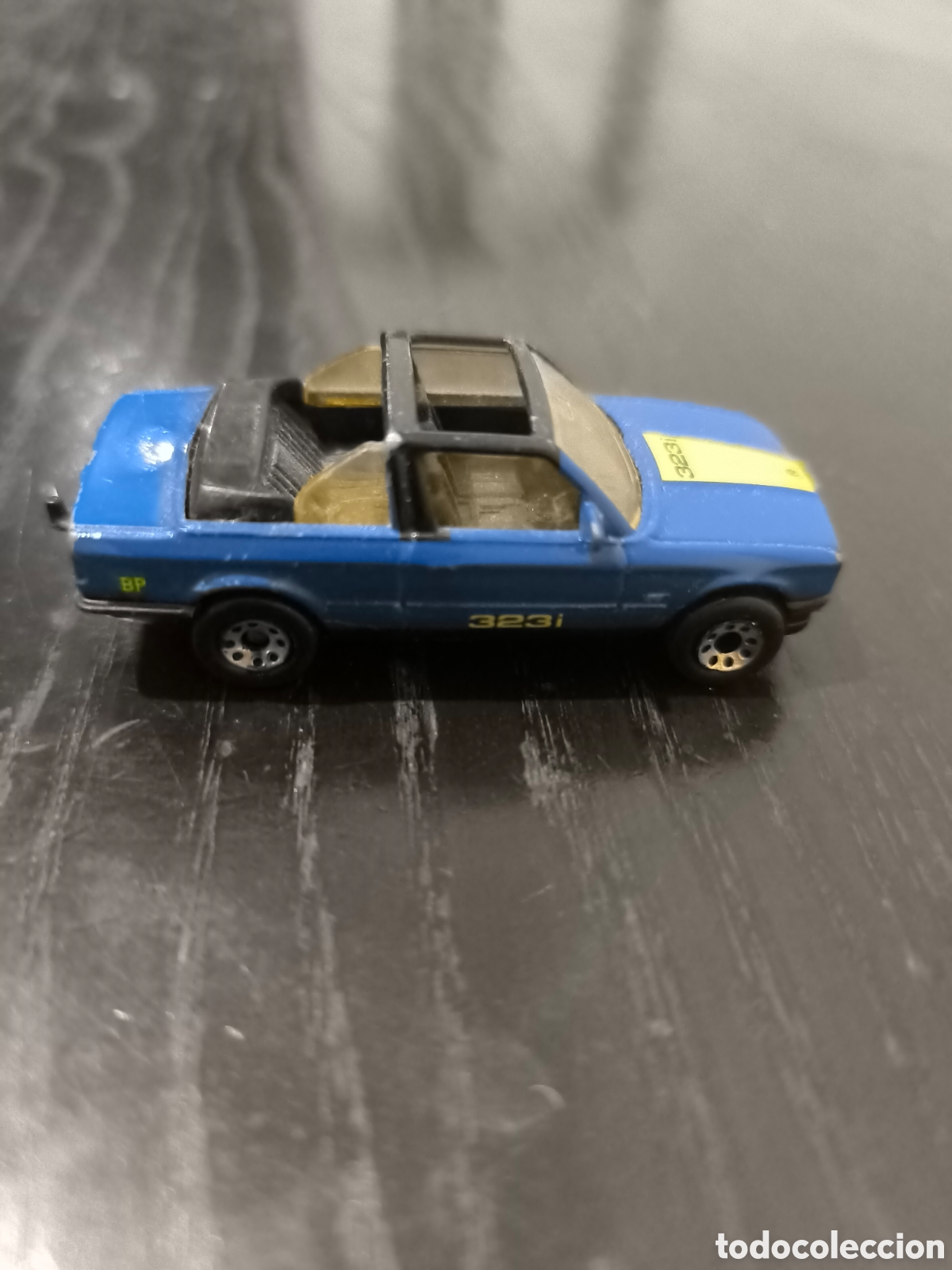 Coches a escala Hot Wheels: Matchbox BMW 323i Cabriolet - Foto 3