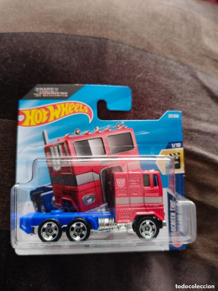 Coches a escala Hot Wheels: HOT WHEELS 2025 104/250 - OPTIMUS PRIME TRANSFORMERS CAMION - NUEVO EN BLISTER - ESCALA 1/64