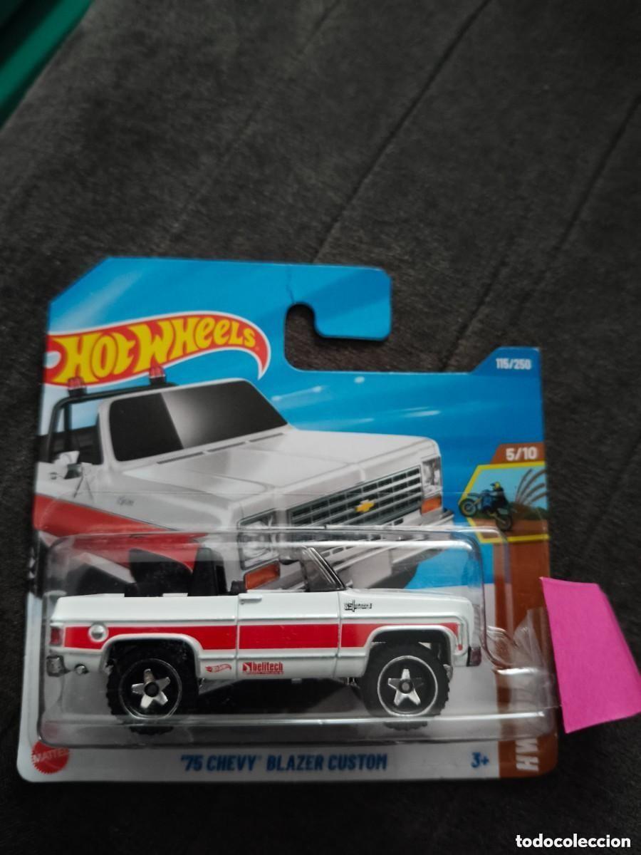 Coches a escala Hot Wheels: HOT WHEELS 2025 115/250 - &acute;75 CHEVY BLAZER CUSTOM - ESCALA 1/64