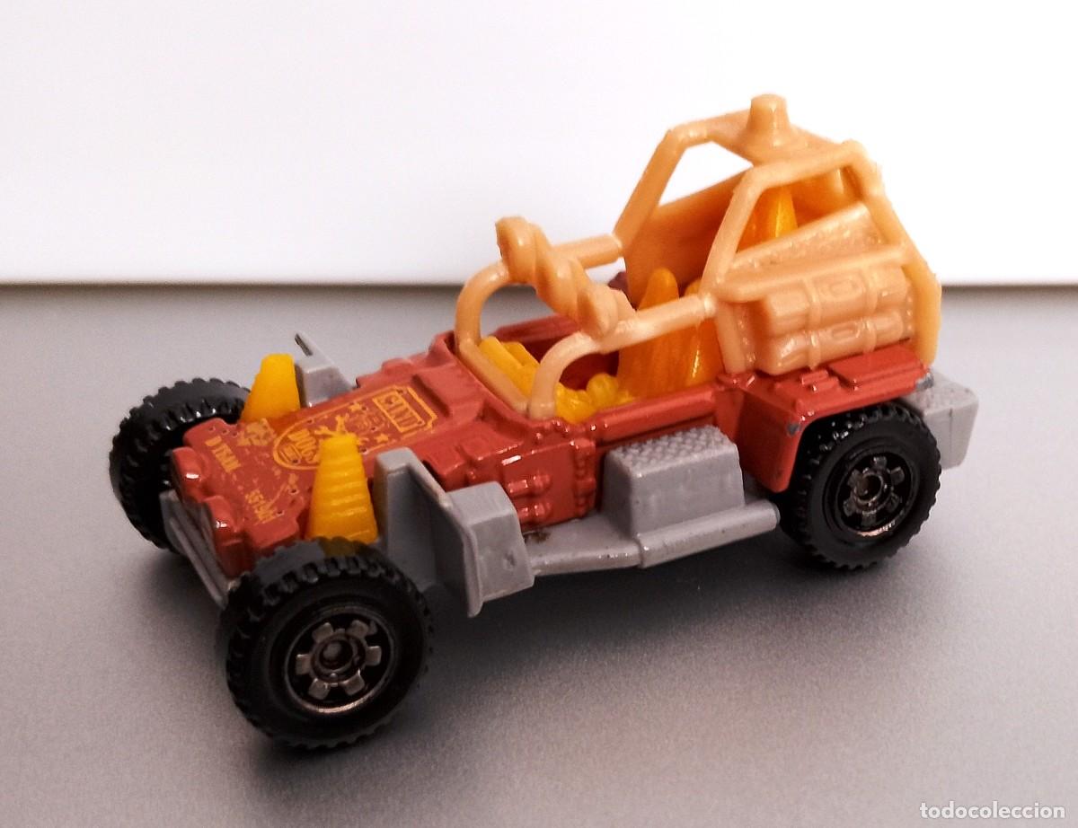 Coches a escala Hot Wheels: Matchbox Sahara Swepper (2)
