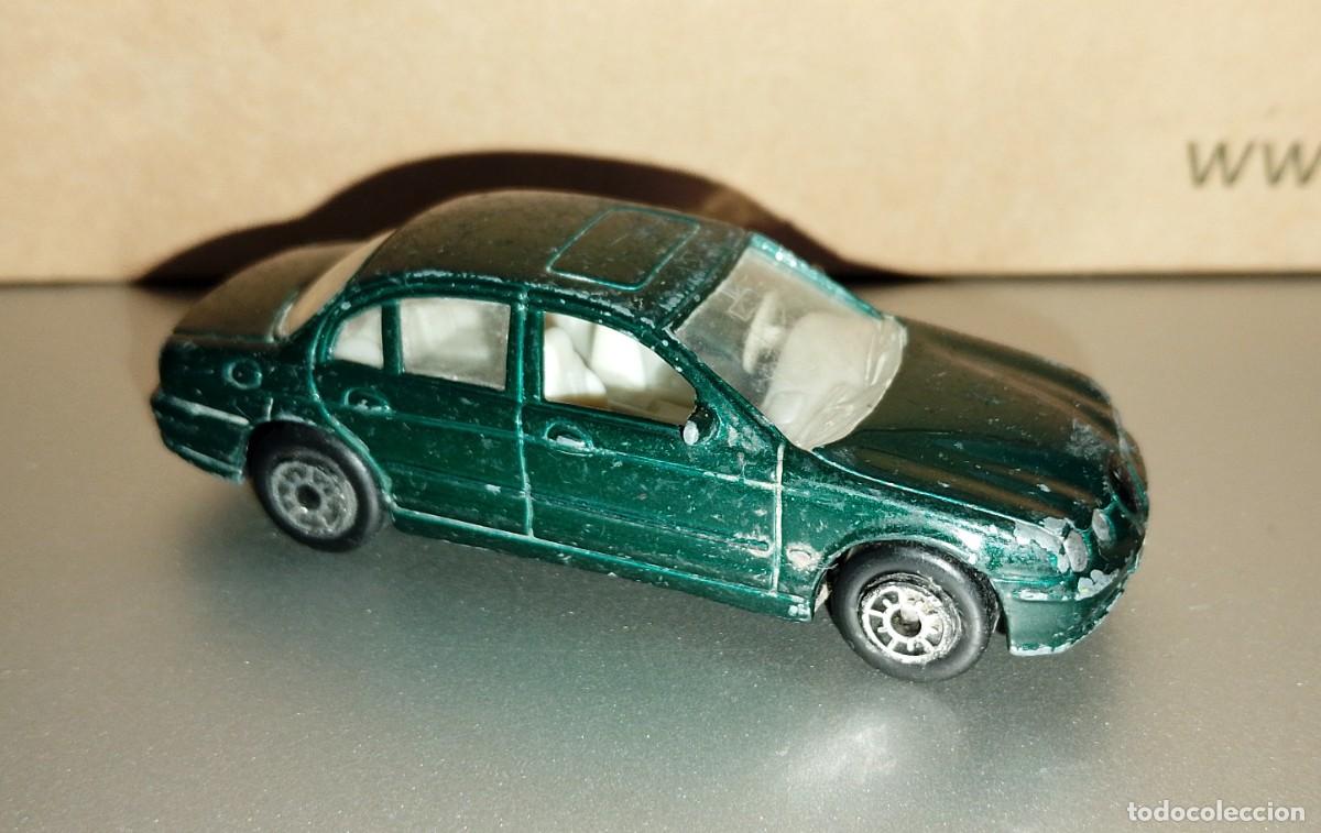 Coches a escala Hot Wheels: Jaguar S- Type welly verde