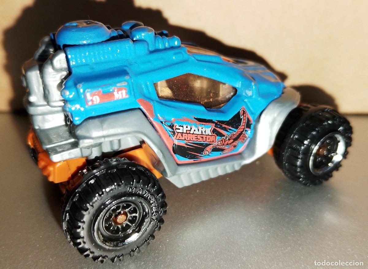 Coches a escala Hot Wheels: Matchbox Spark Arrestor 4x4 - Foto 3