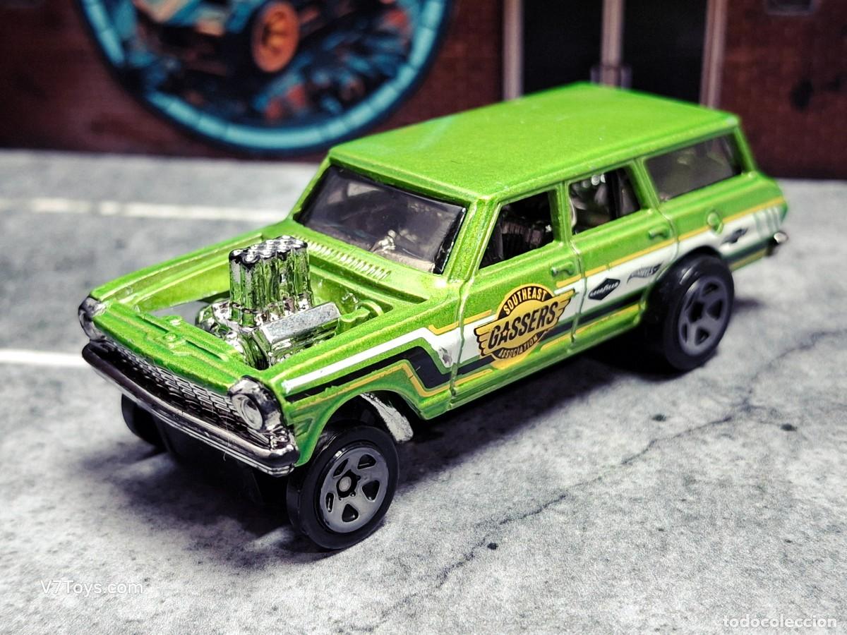 Coches a escala Hot Wheels: Chevy Nova Wagon Gasser '64 Hot Wheels 2020 Muscle Mania Mattel
