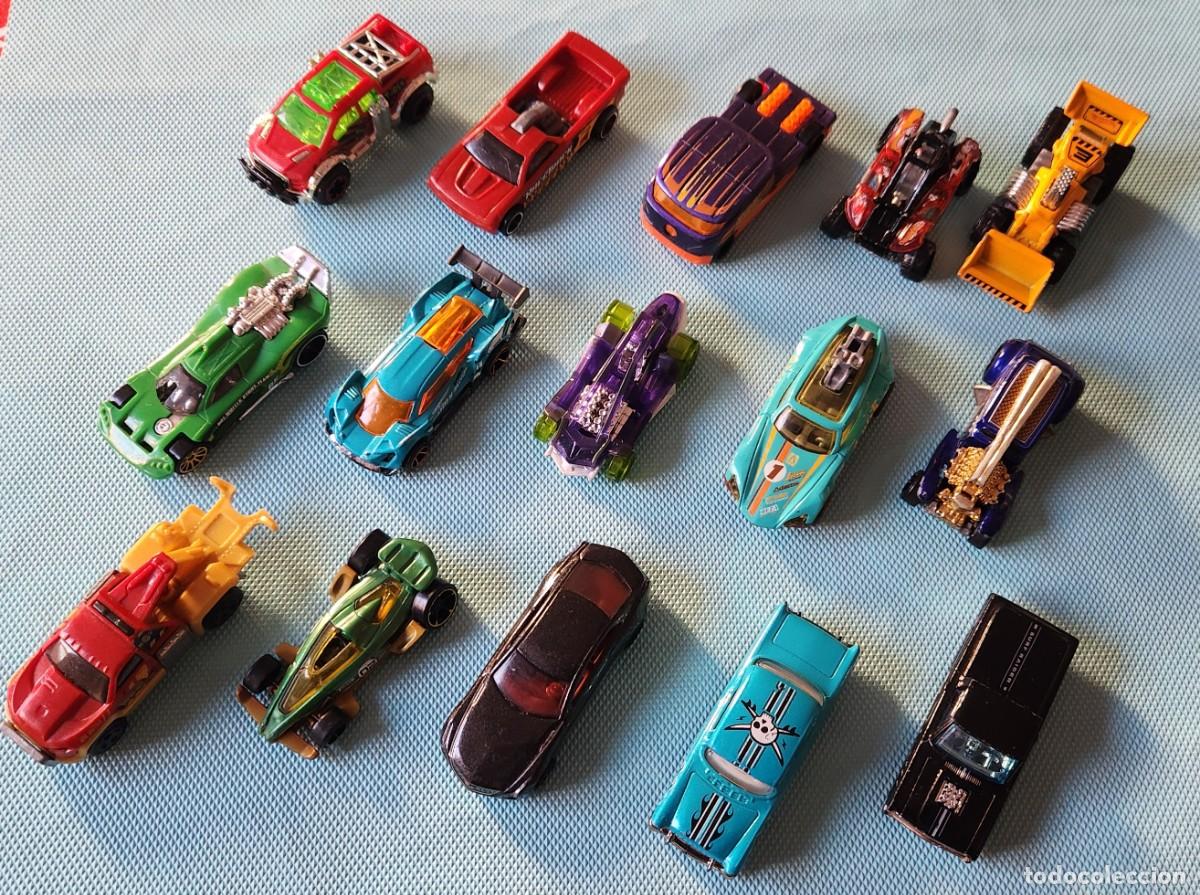 Coches a escala Hot Wheels: HOT WHEELS - lote de 15 coches escala 1:64