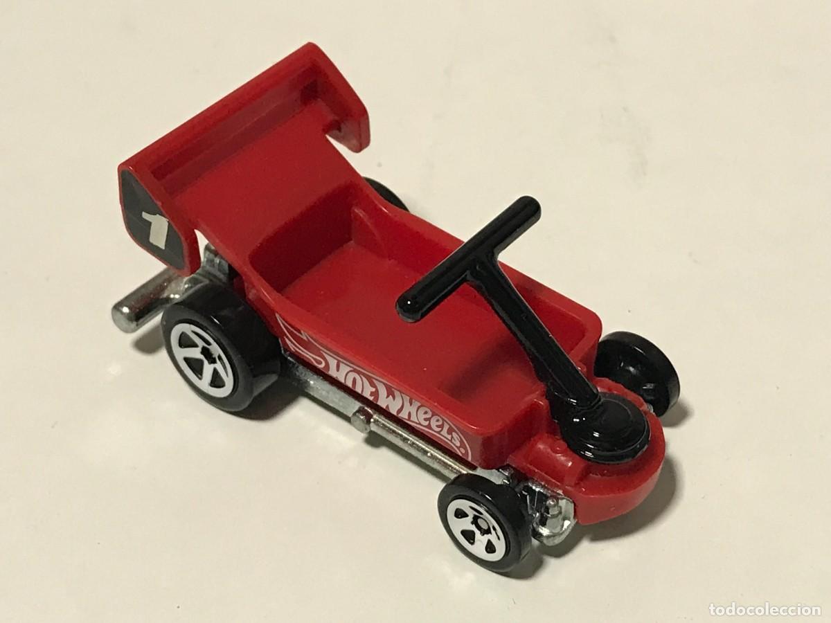 Carros em escala Hot Wheels: HOTWHEELS HWMM DRAGGIH, TIPO HOT WHEELS