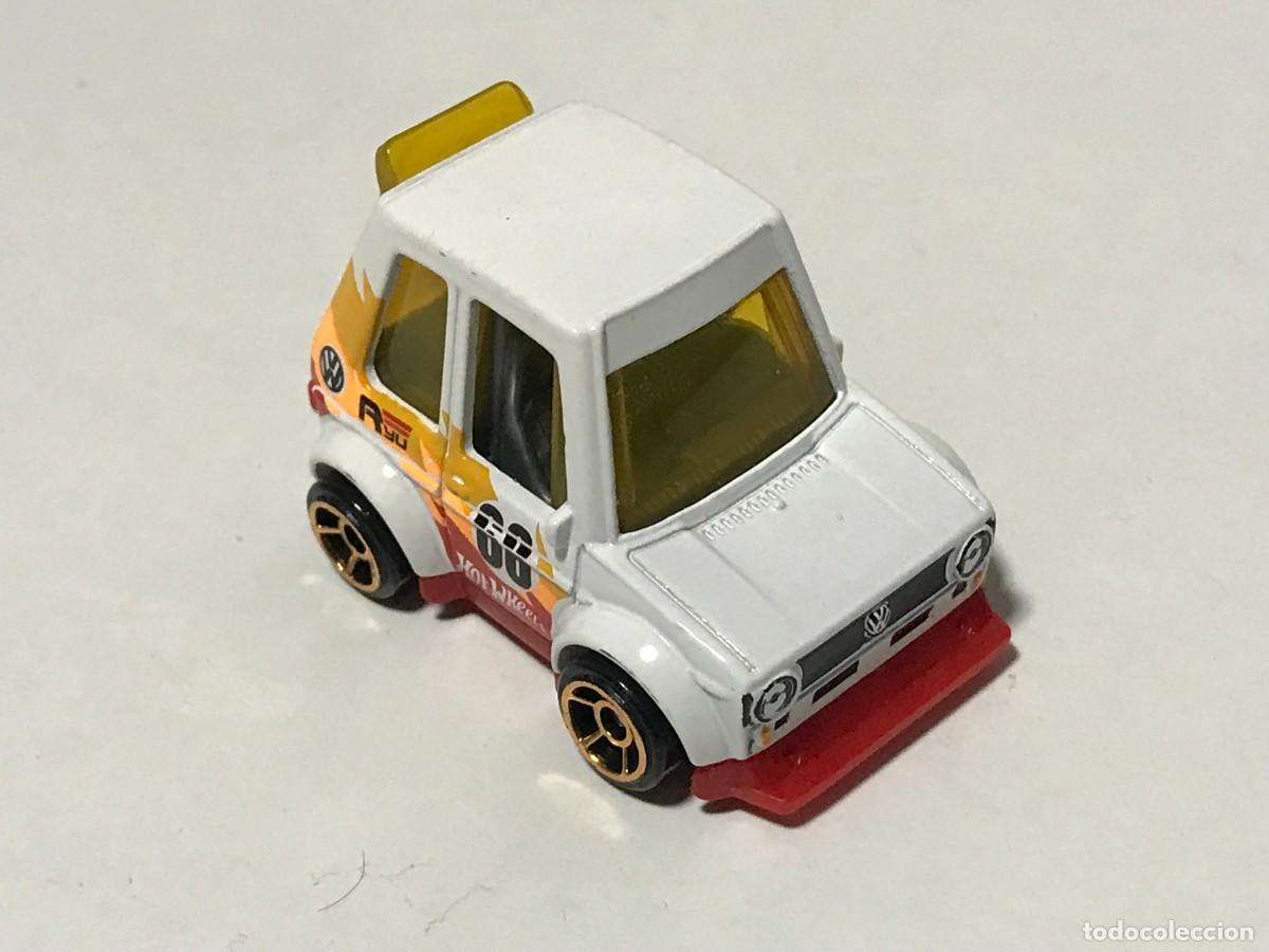 Carros em escala Hot Wheels: HOTWHEELS HWMM VOLKSWAGEN GOLF MK1 TOONED, TIPO HOT WHEELS