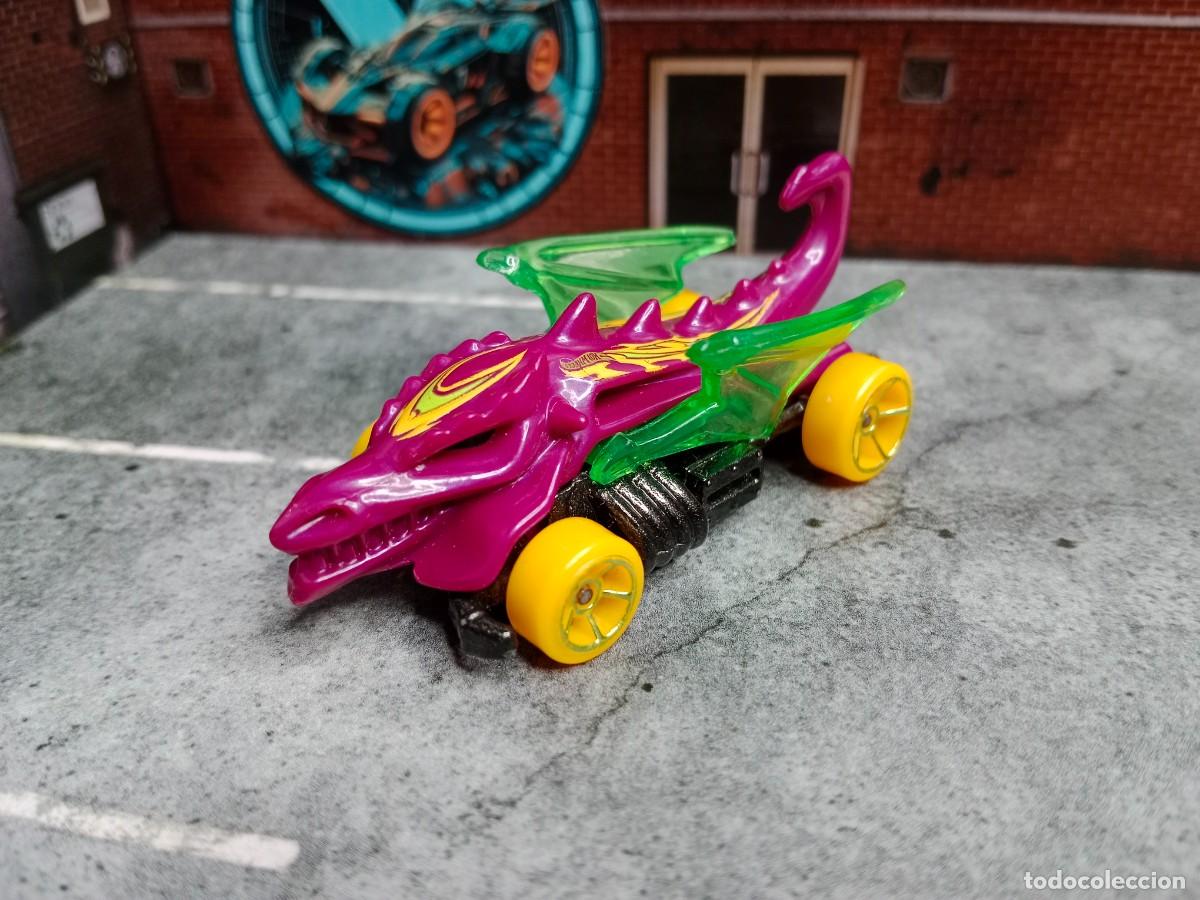 Coches a escala Hot Wheels: Dragon Blaster Hot Wheels 2018 Street Beasts Mattel