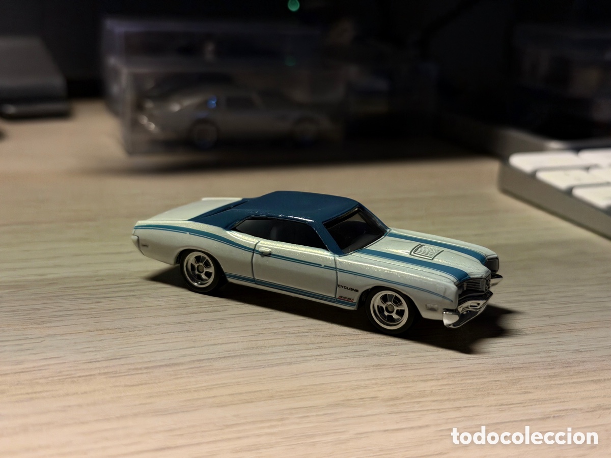 Coches a escala Hot Wheels: Hot Wheels Larry&rsquo;s Garage &lsquo;70 Mercury Cyclone
