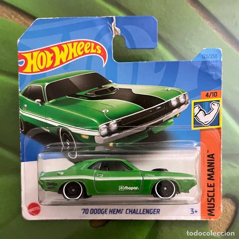 Coches a escala Hot Wheels: 70 Dodge Hemi Challenger Hot Wheels