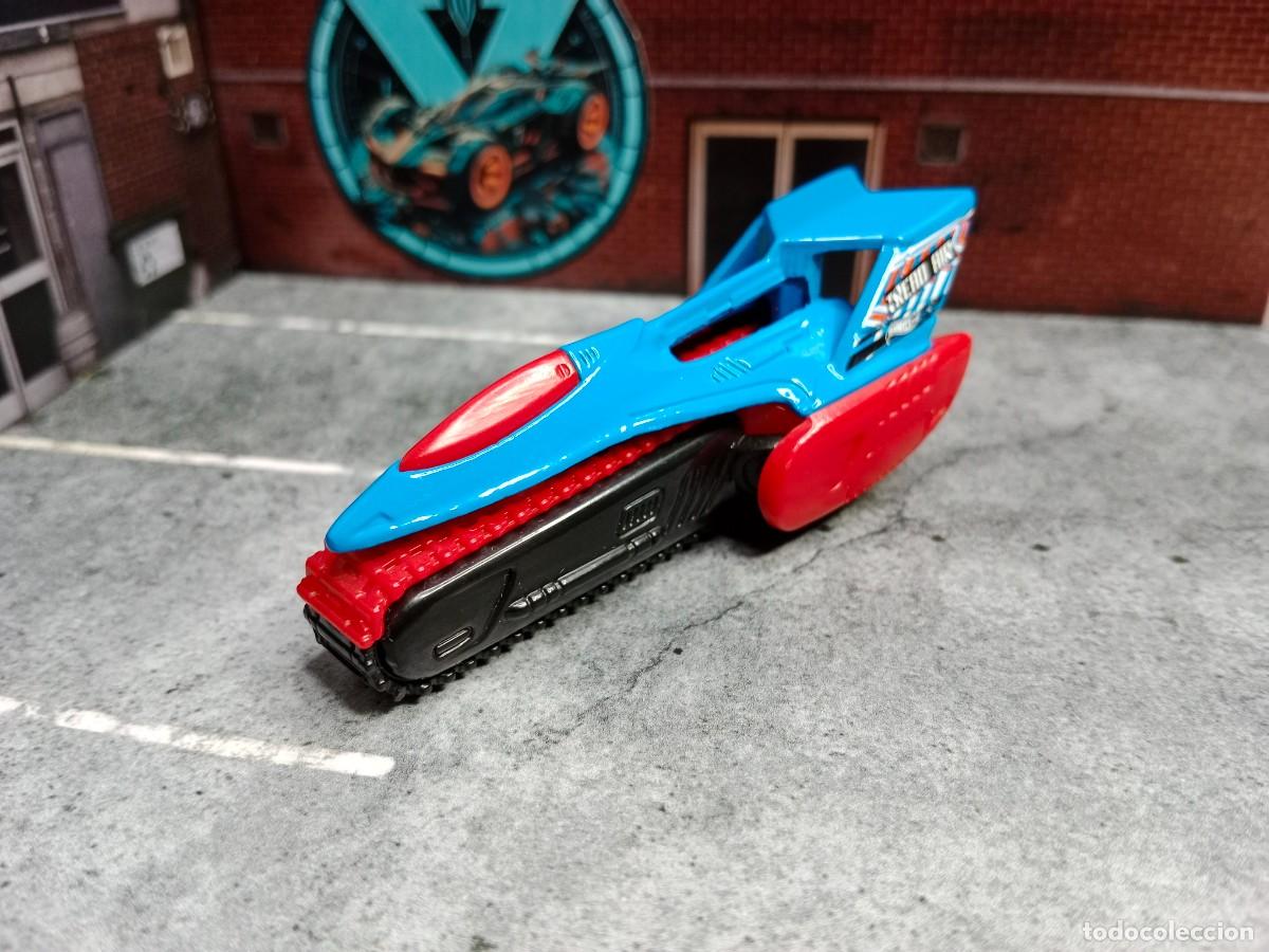 Model cars Hot Wheels: Tread Air Hot Wheels 2014 Attack Pack Mattel