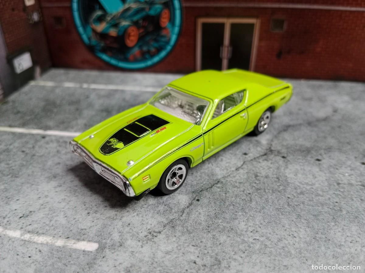 Coches a escala Hot Wheels: Dodge Charger '71 Hot Wheels 2010 New Model Mattel