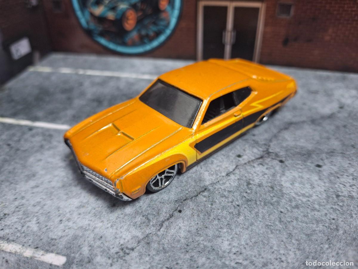 Coches a escala Hot Wheels: Ford Torino '70 Hot Wheels 2017 Muscle Mania Mattel