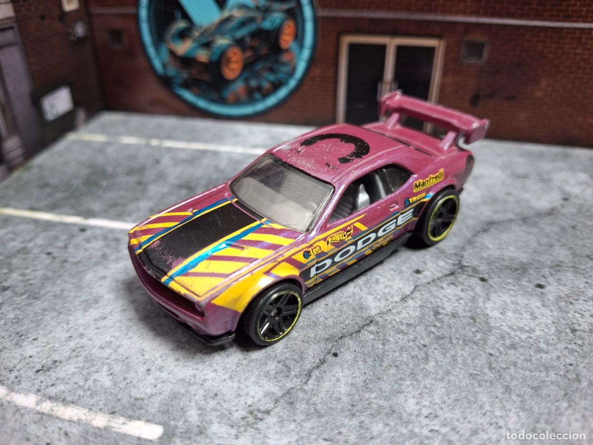 Coches a escala Hot Wheels: Dodge Challenger Drift Car Hot Wheels 2016 HW Speed Graphics Mattel