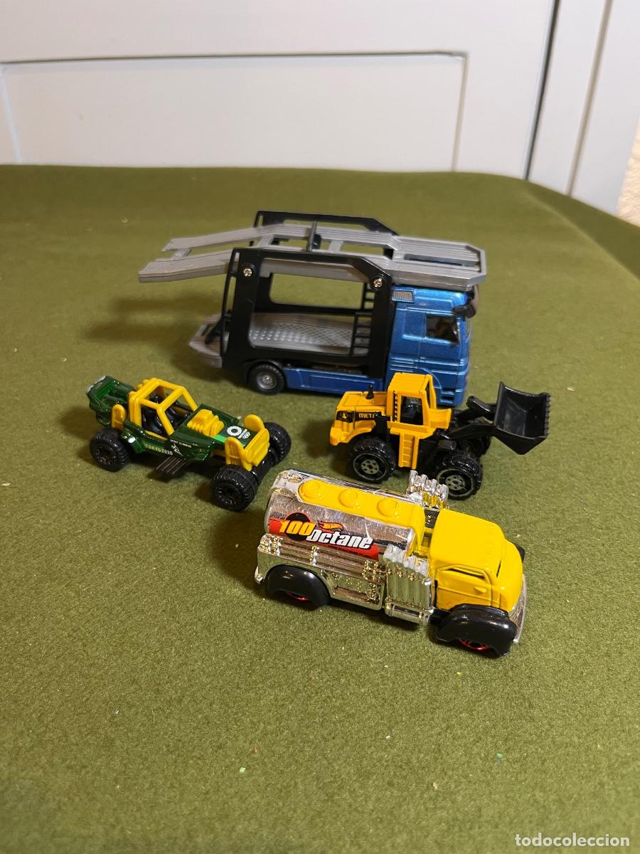 Voitures miniatures Hot Wheels: Lote de veh&iacute;culos a escala Hot Wheels y gen&eacute;ricos &ndash; Fast Gassin', Buggy Tokyo 2020, Excavadora y Cam
