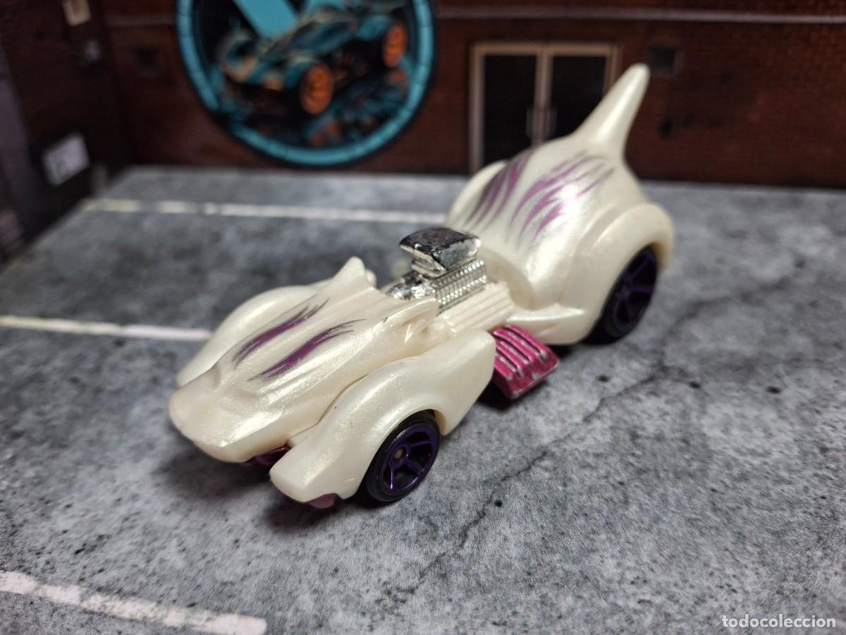 Coches a escala Hot Wheels: Purrfect Speed Hot Wheels 2017 Street Beasts Mattel