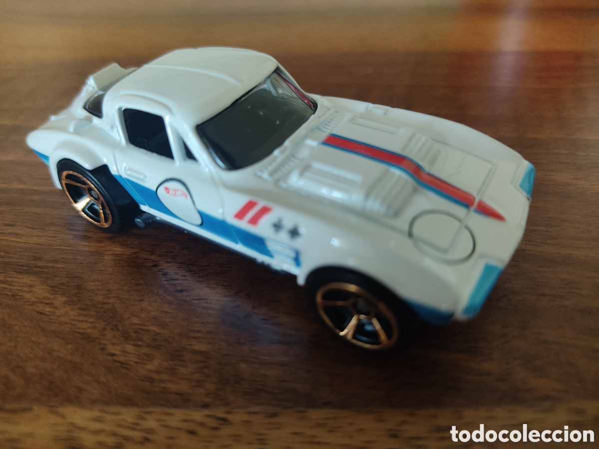 Carros em escala Hot Wheels: HOT WHEELS Corvette Grand Sport