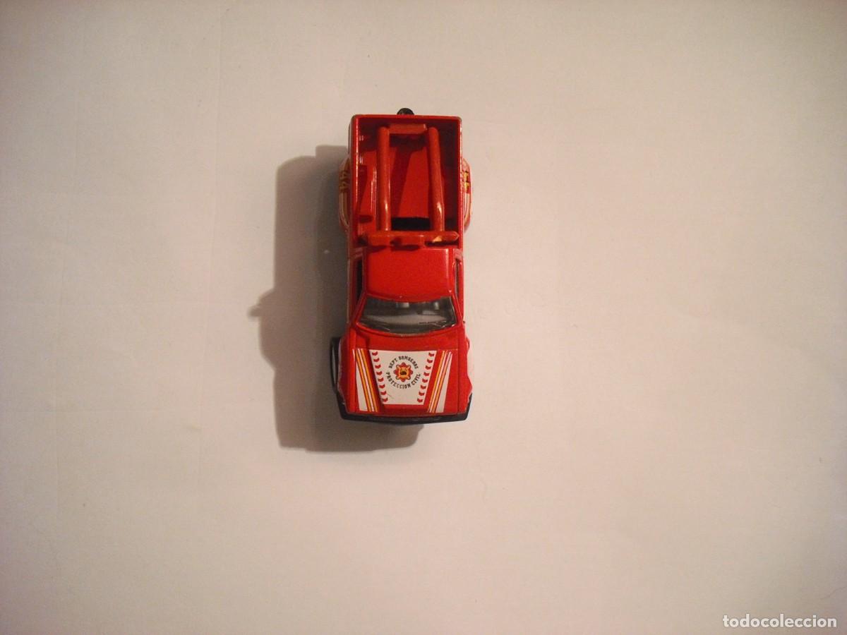 Coches a escala Hot Wheels: COCHE DEL DEPT DE BOMBEROS, PROTECCION CIVIL . HOT WHEELS , LOLUX