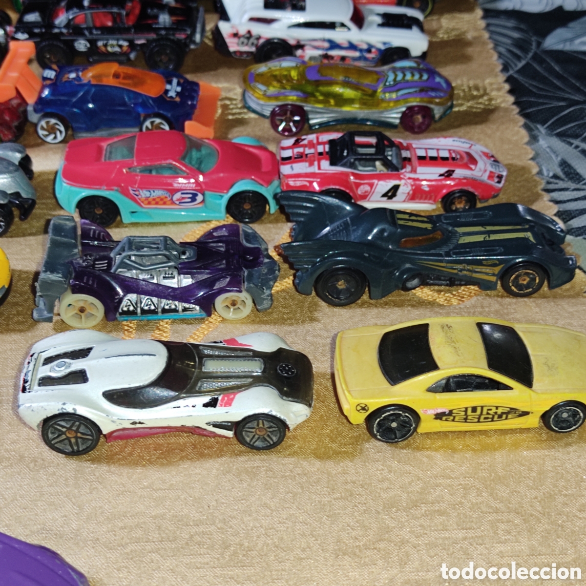 Coches a escala Hot Wheels: Lotazo de coches Hot Wheels. - Foto 12