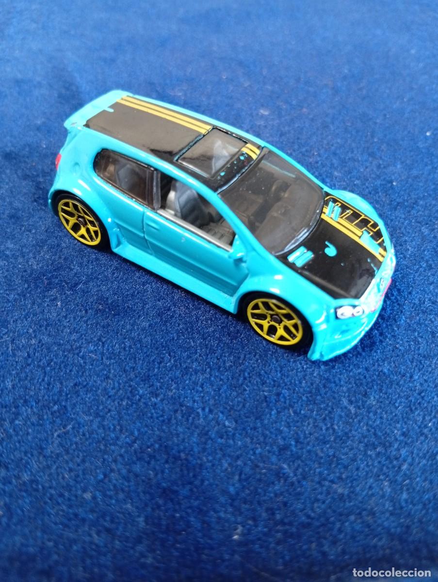 Coches a escala Hot Wheels: HOT WHEELS VOLKSWAGEN GOLF GTI-MATTEL A&Ntilde;O 2013 COCHE COLECCI&Oacute;N METALICO ESCALA 1:64-HOTWHEELS-