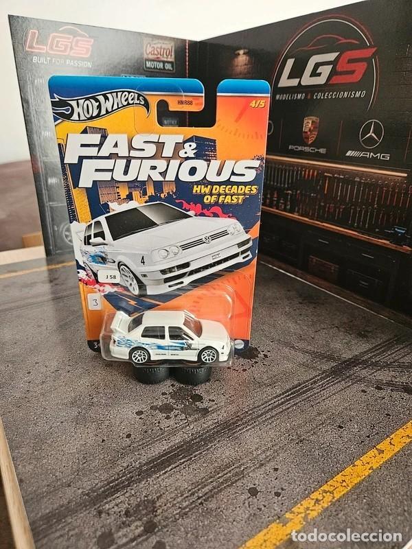 Coches a escala Hot Wheels: coches escala 1/64 modelo Jetta (a todo gas) marca Hot Wheels