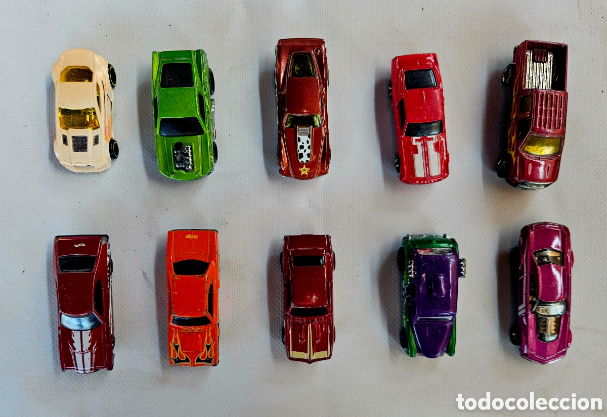Coches a escala Hot Wheels: Lote de 10 coches Hot weels y Mattel