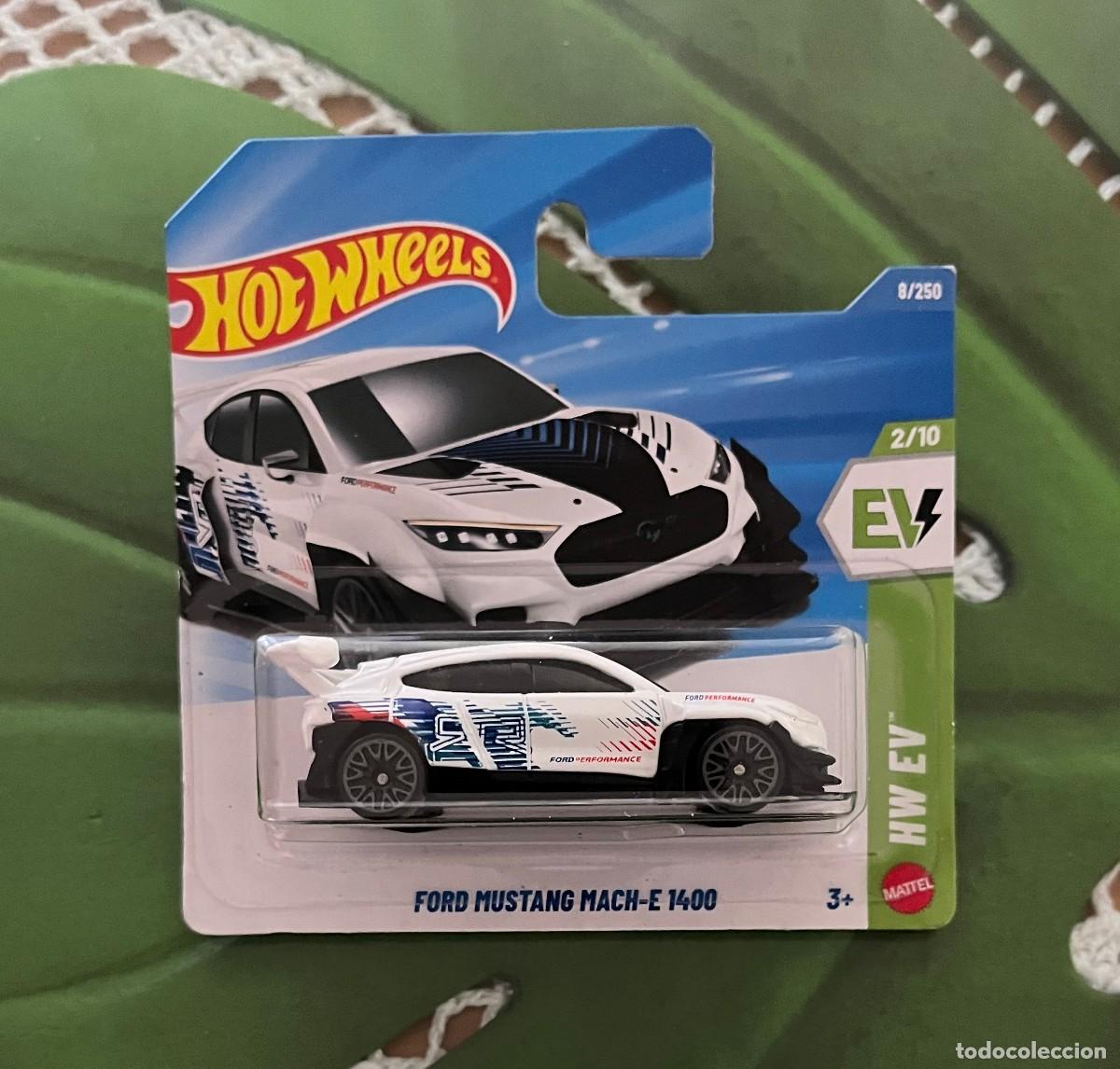 Coches a escala Hot Wheels: Ford Mustang Mach-E 1400 Hot Wheels