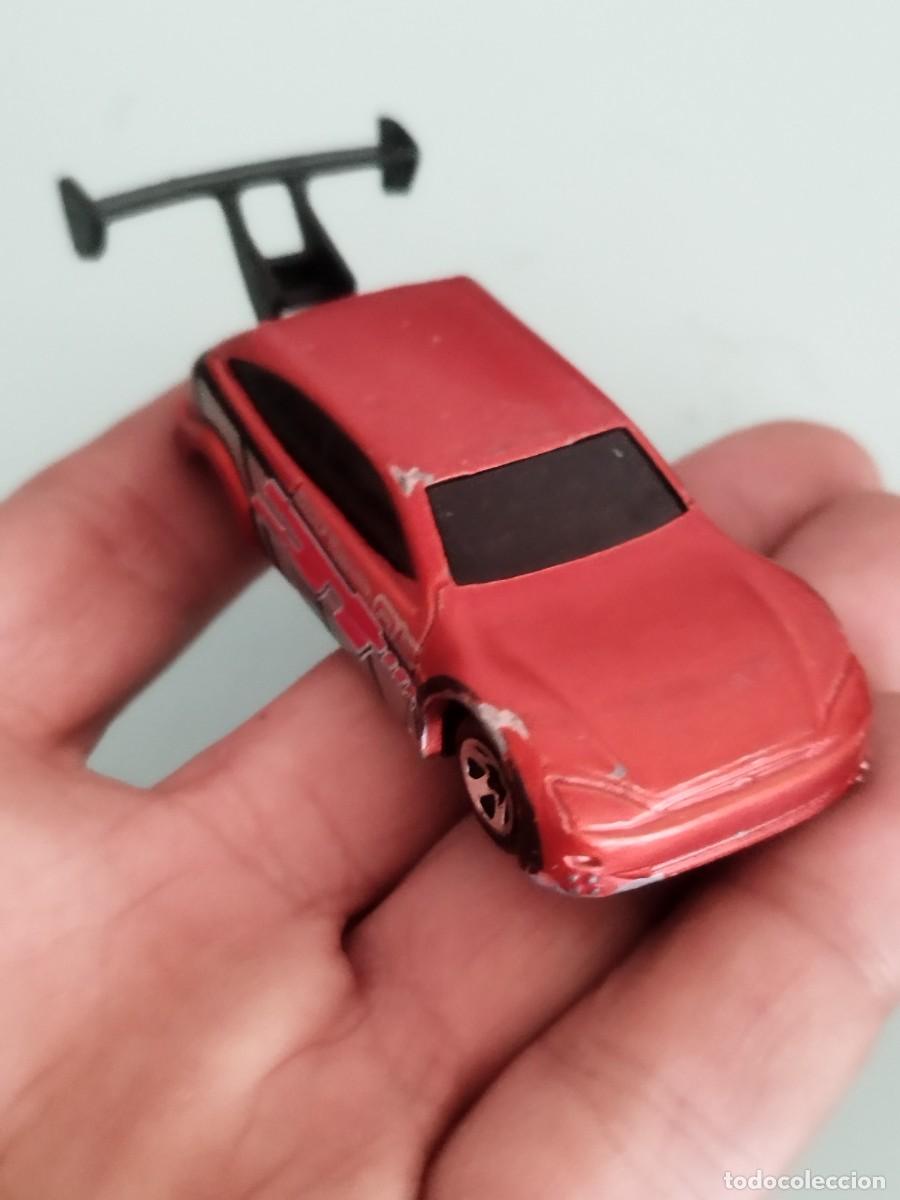 Coches a escala Hot Wheels: Ford Focus - Hot Wheels - Mattel (2001). Coche de juguete.