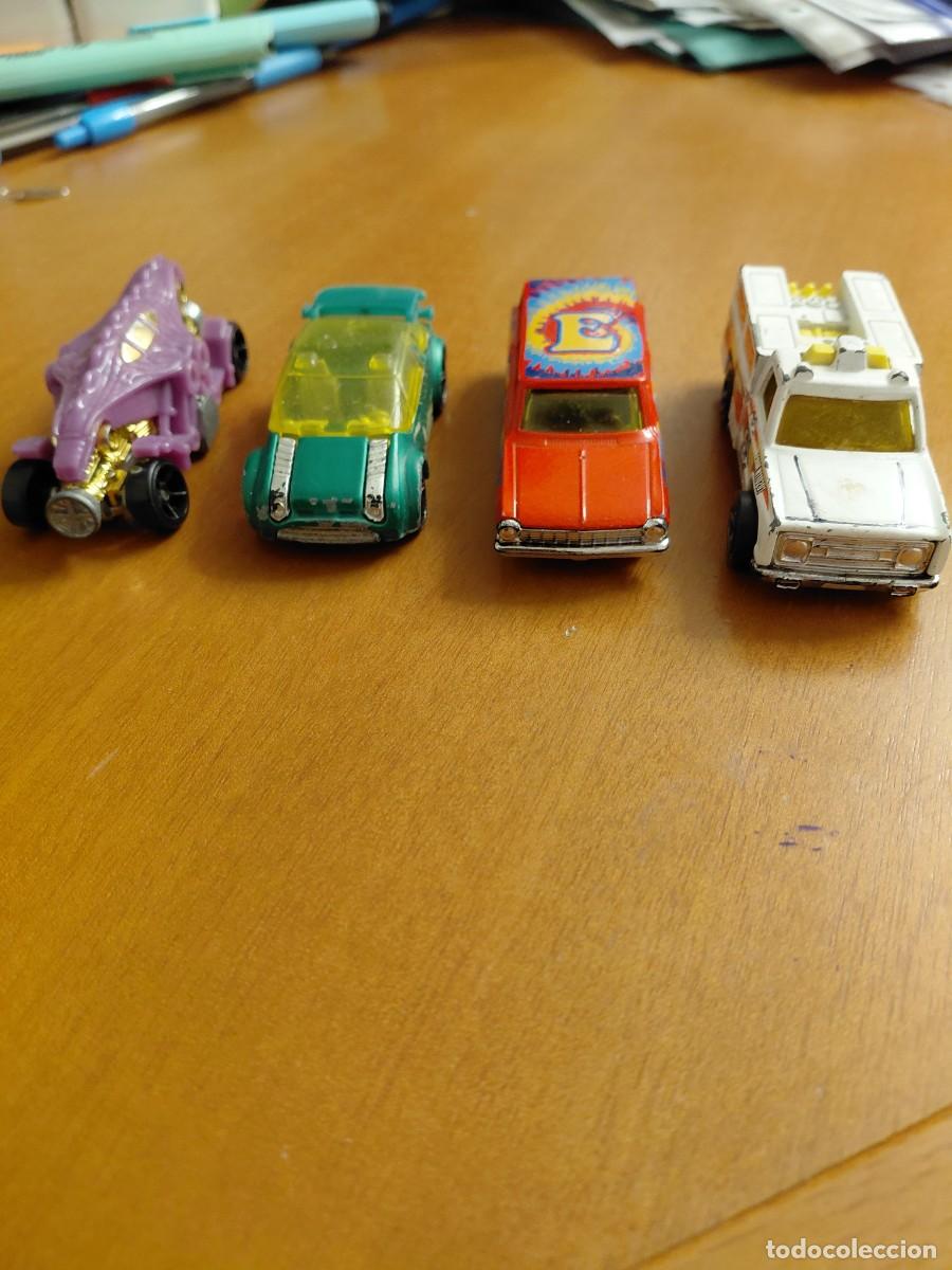Coches a escala Hot Wheels: Lote de 4 coches Hotwheels