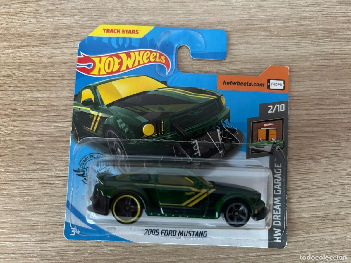 Coches a escala Hot Wheels: 2005 ford mustang hot wheels