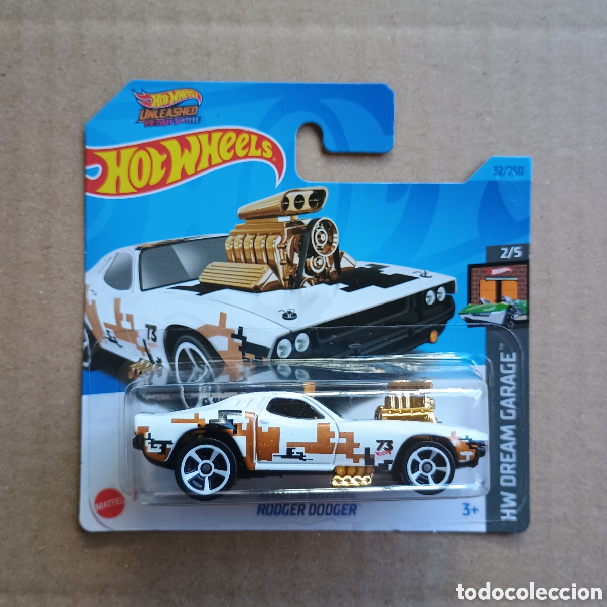 Coches a escala Hot Wheels: Hot Wheels Rodger Dodger