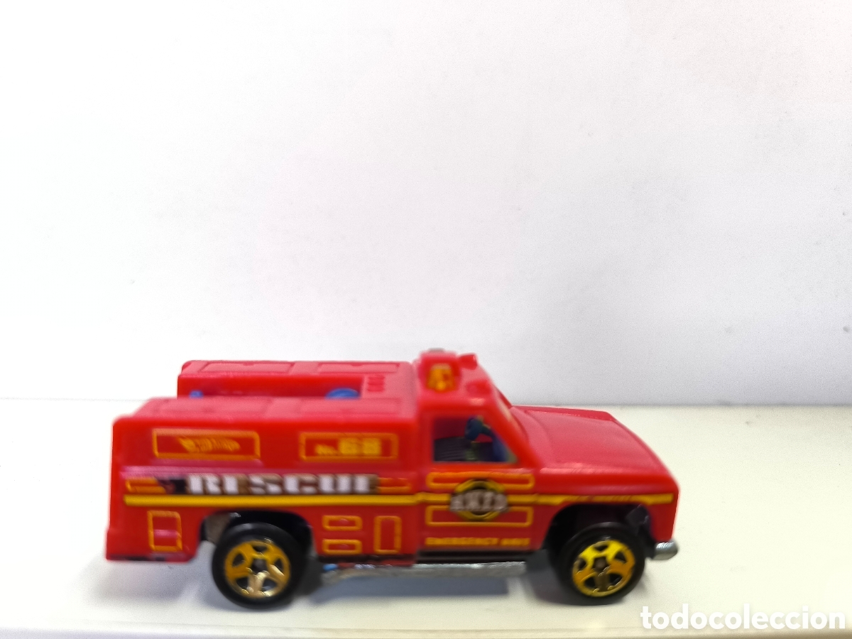 Coches a escala Hot Wheels: Vintage 1974 HOT WHEELS HWFD No 68 Red Rescue Unit Emergency Vehicle Fire Truck