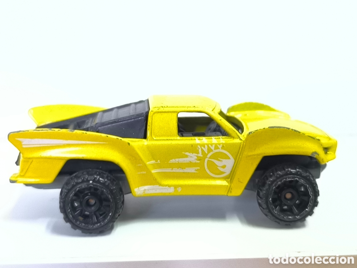 Coches a escala Hot Wheels: Hot Wheels Baja Truck 2012