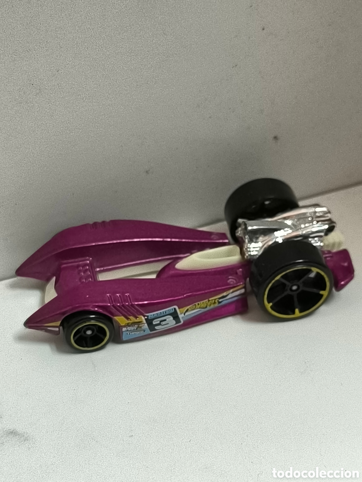 Coches a escala Hot Wheels: 2015 Hot Wheels HW Duel Fueler #3 Drag Race Magenta 1/64 Diecast Toy Car GDVG