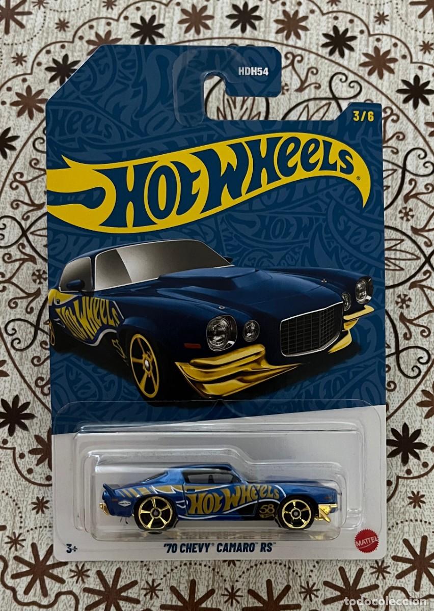 Coches a escala Hot Wheels: 70 Chevy Camaro RS 58 Aniversario 2026 3/6 Blue & Gold Hot Wheels