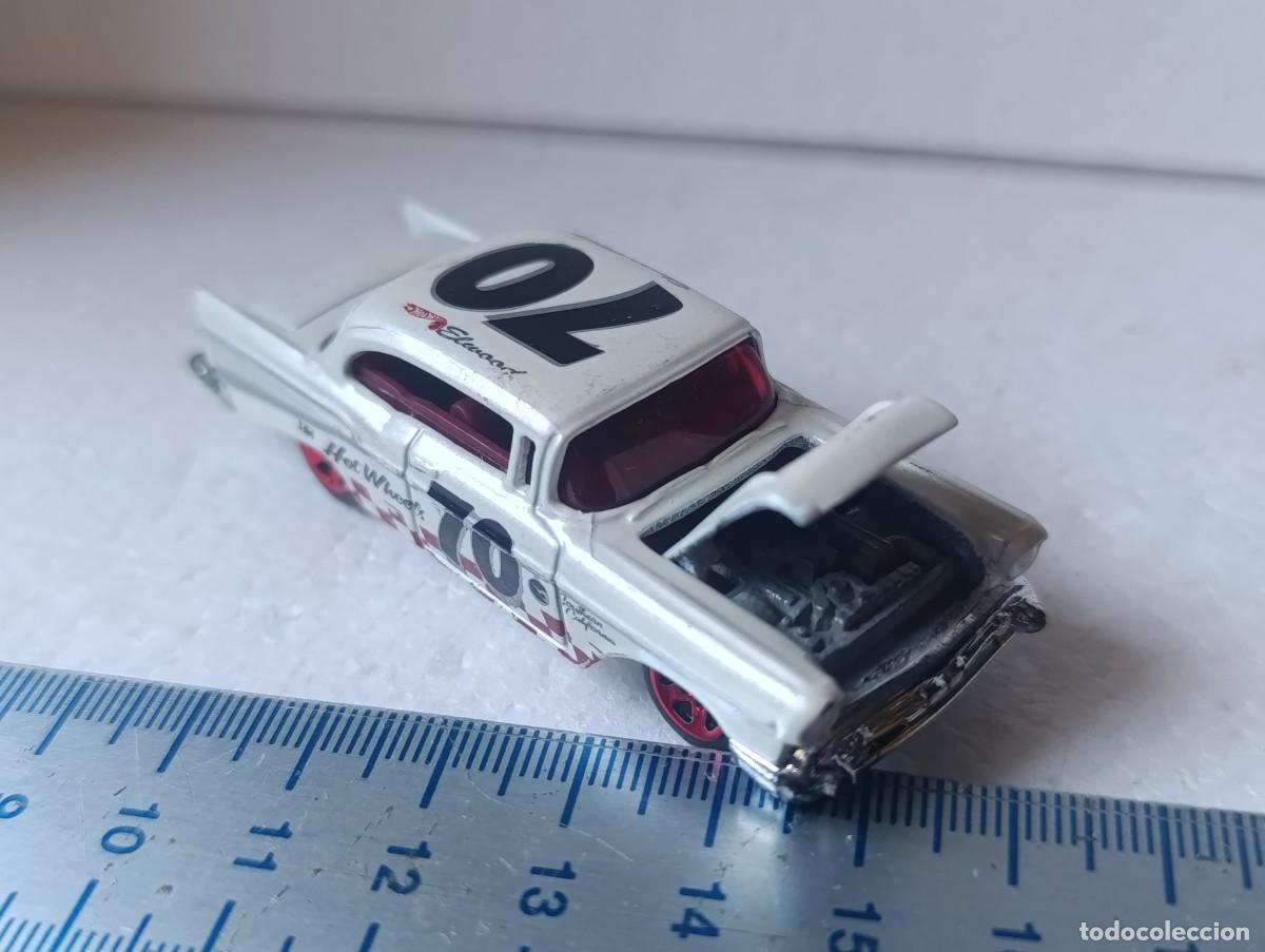 Coches a escala Hot Wheels: FIGURA DE PVC - CHEVY 57 - HOT WHEELS - MATTEL - ( )