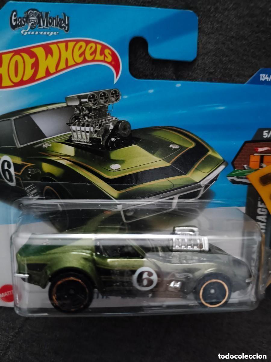 Modellautos Hot Wheels: HOT WHEELS 2023 (139/250) - &acute;68 CORVETTE GAS MONKEY GARAGE - ESCALA 1/64
