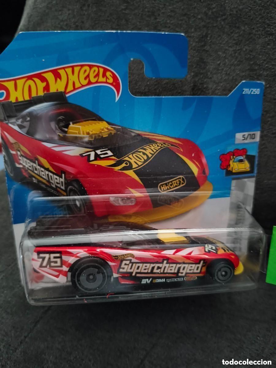 Coches a escala Hot Wheels: HOT WHEELS 2022 (211/250) - SUPERCHARGED