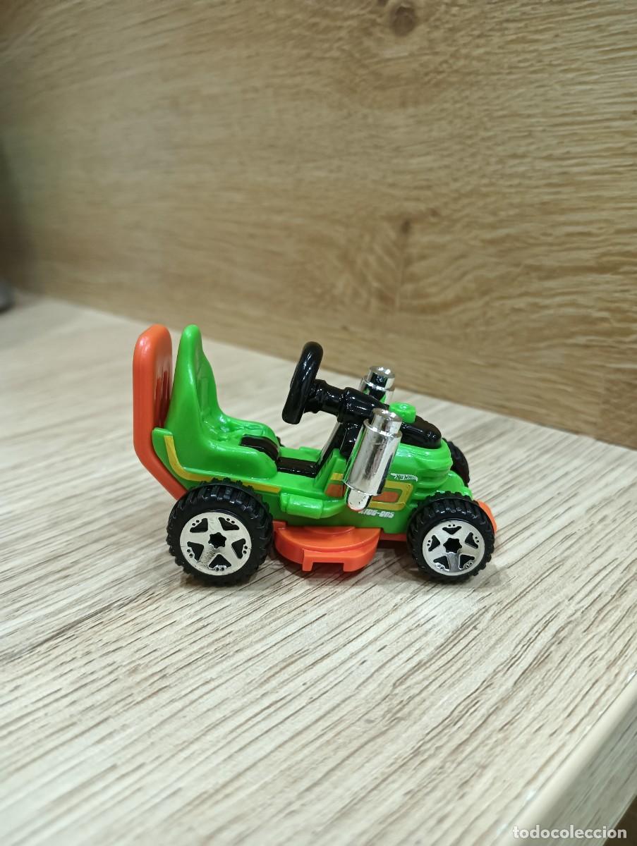 Coches a escala Hot Wheels: Hot Wheels Grass Chomper - Foto 5