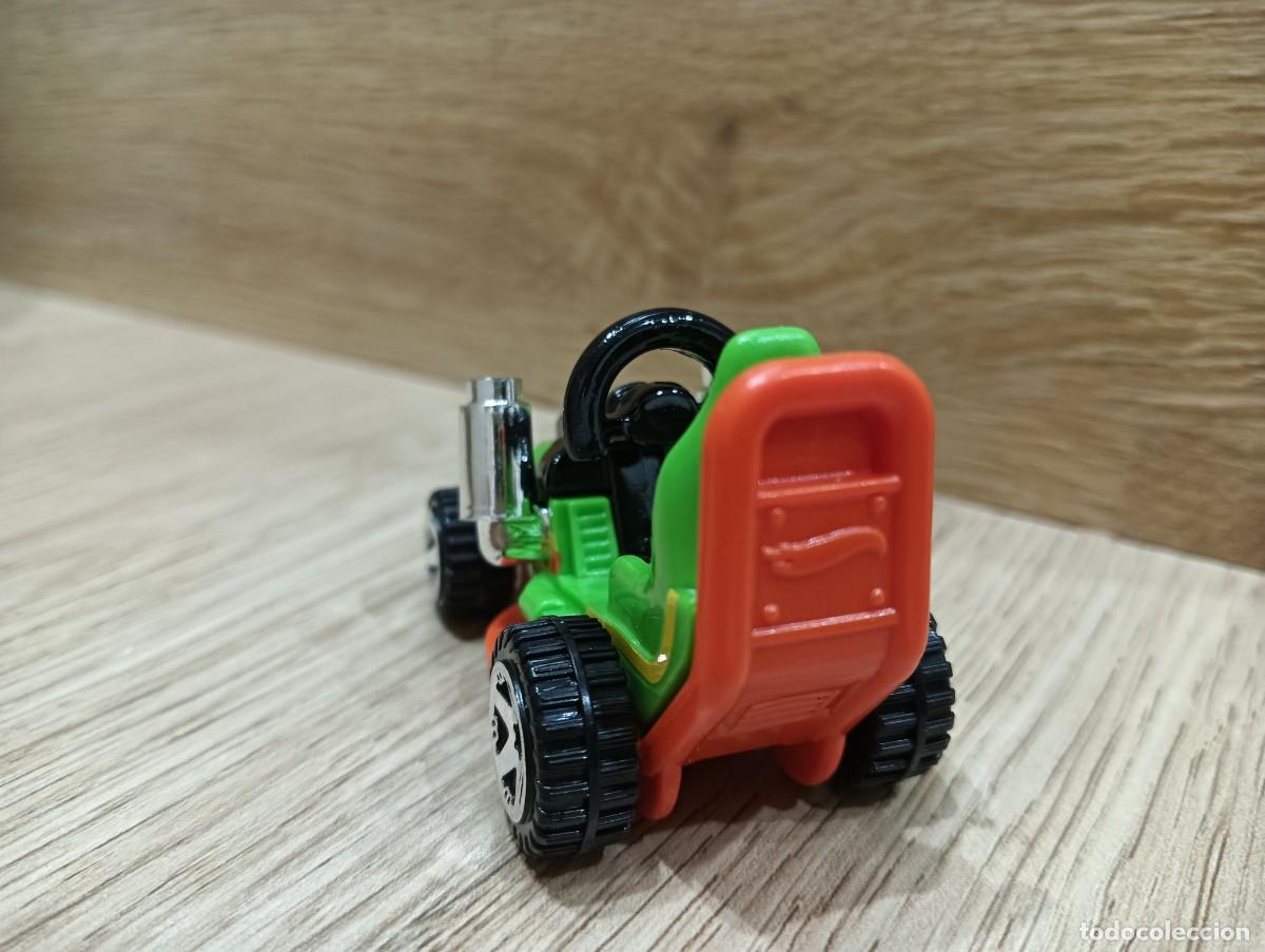 Coches a escala Hot Wheels: Hot Wheels Grass Chomper - Foto 7