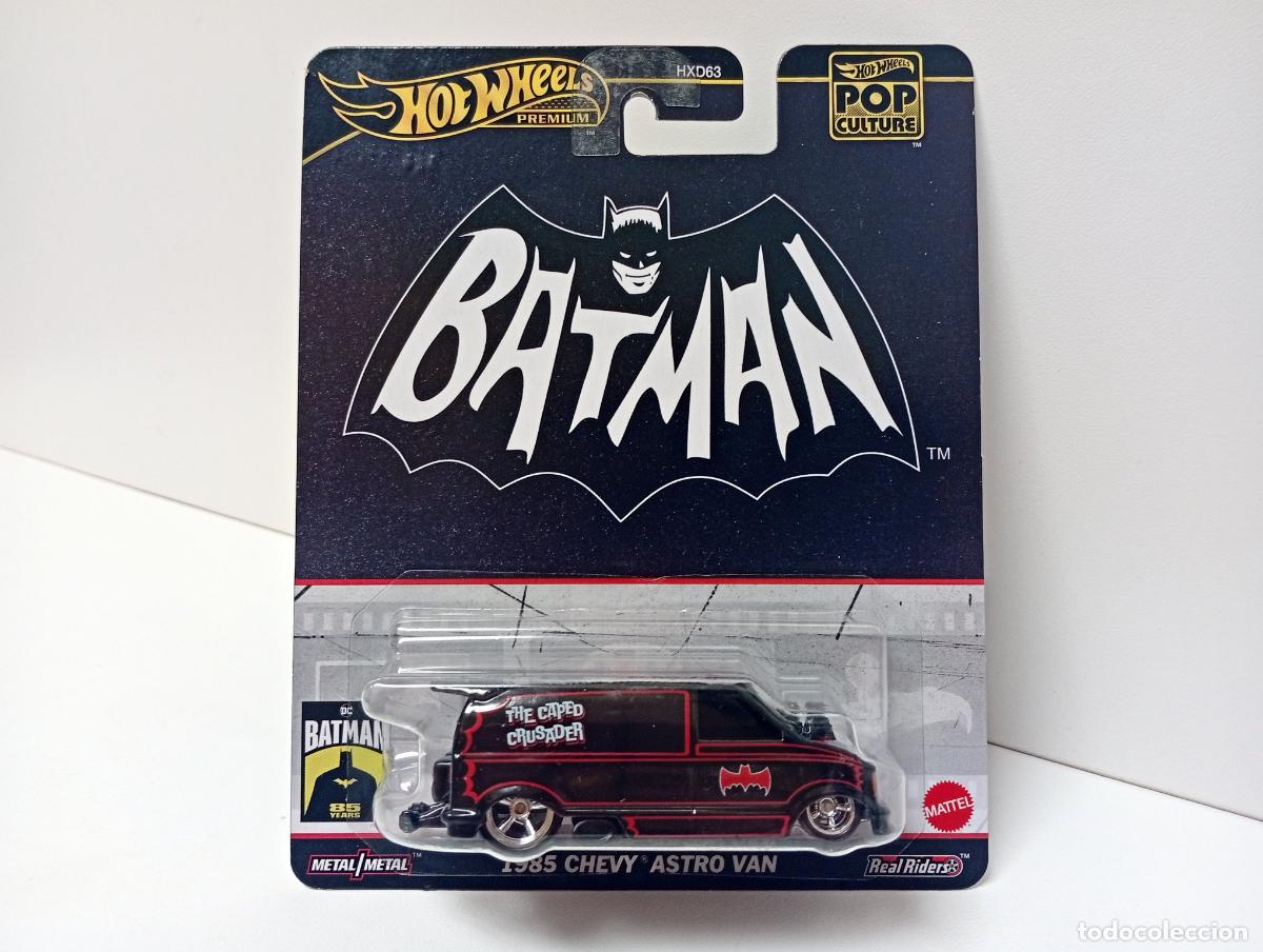 Coches a escala Hot Wheels: 1985 CHEVY ASTRO VAN HOT WHEELS PREMIUM POP CULTURE 2024 COCHE 1:64 CHEVROLET CAR DC 85 YEARS TOY
