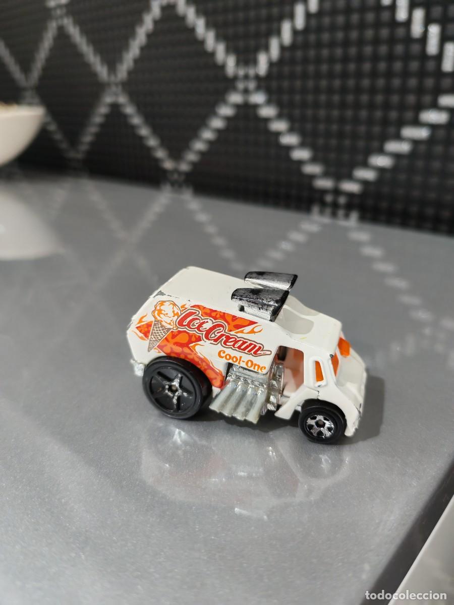 Coches a escala Hot Wheels: Hot Wheels Cool-One 2004 First Editions