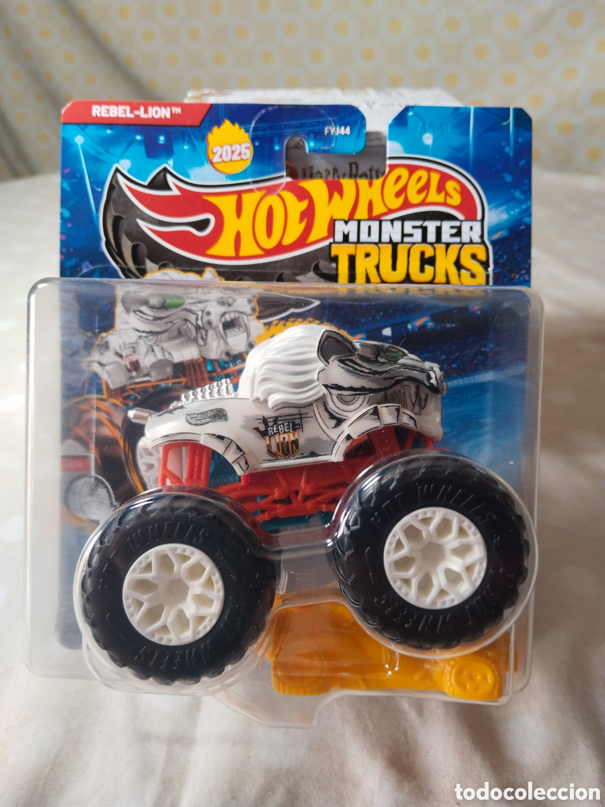 Coches a escala Hot Wheels: Rebel-Lion (Monster Trucks) - Hot Wheels