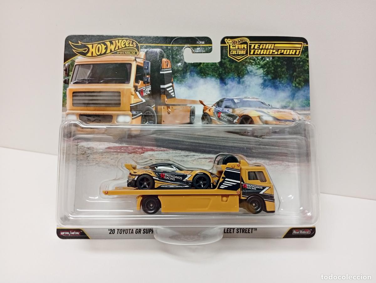 Coches a escala Hot Wheels: 20 TOYOTA GR SUPRA + FLEET STREET HOT WHEELS PREMIUM CAR CULTURE TEAM TRANSPORT 2026 PACK COCHE CAR