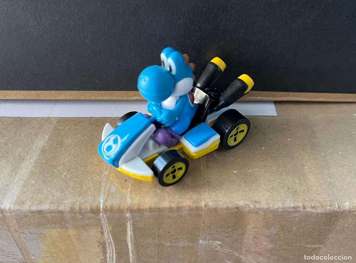Coches a escala Hot Wheels: Light Blue Yoshi Mario Kart Hot Wheels