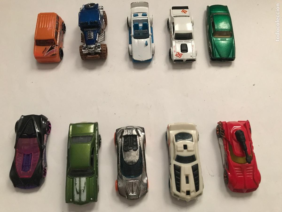 Coches a escala Hot Wheels: Lote de 10 coches Hot Wheels