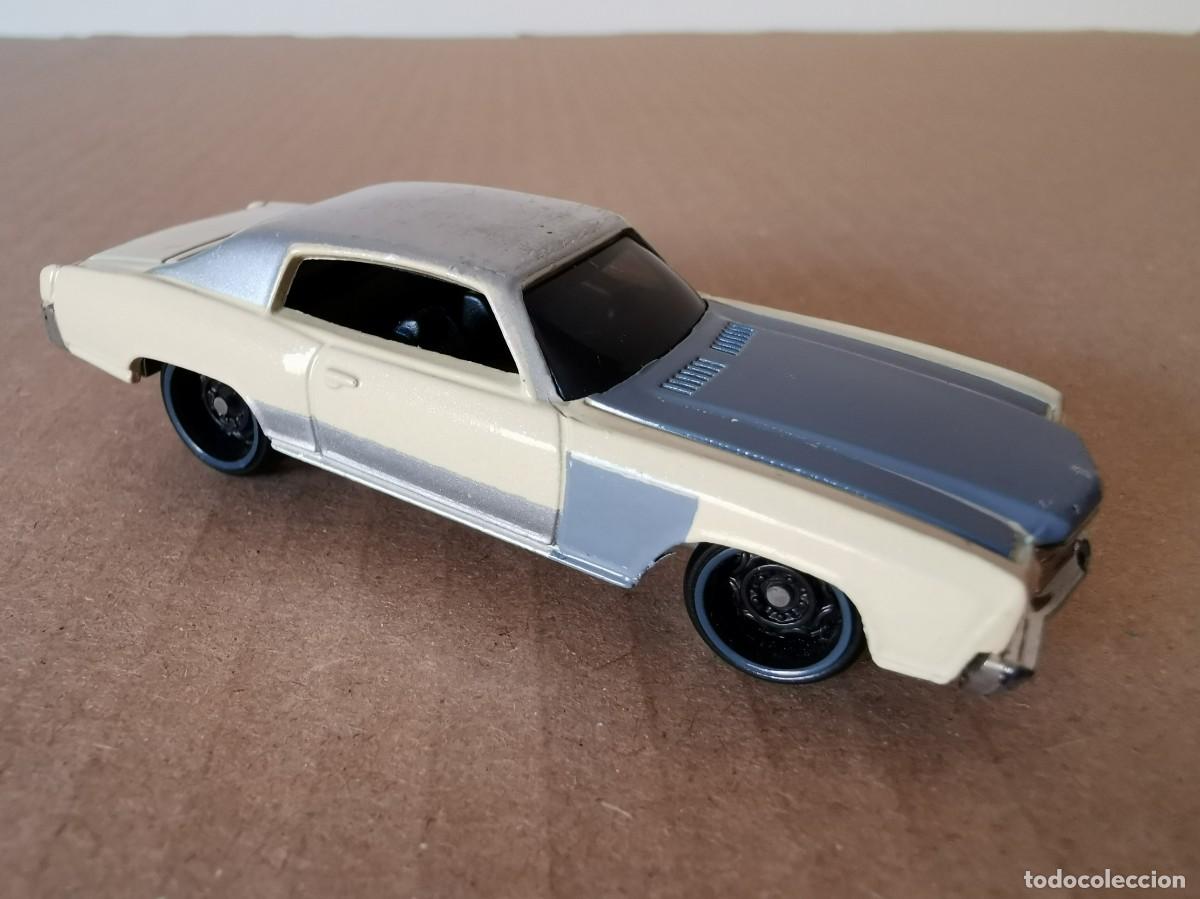 Coches a escala Hot Wheels: Chevrolet MonteCarlo &acute;70 Hotweels 1/64