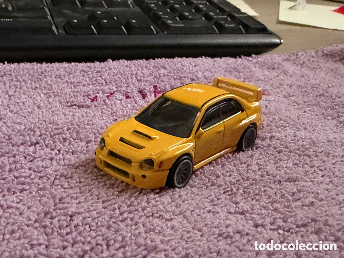 Coches a escala Hot Wheels: Hot Wheels Subaru Impreza WRX amarillo &ndash; Car Culture Thrill Climbers